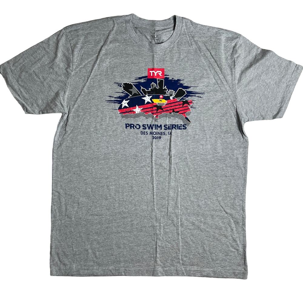 TYR Unisex Pro Swim Series 2019 Des Moines IA Short Sleeve Tshirt Grey - Medium